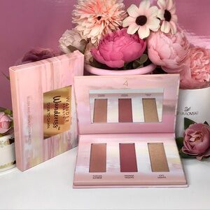 Wander Beauty Wanderess Dusk to Dawn Cheek Palette *BNIB